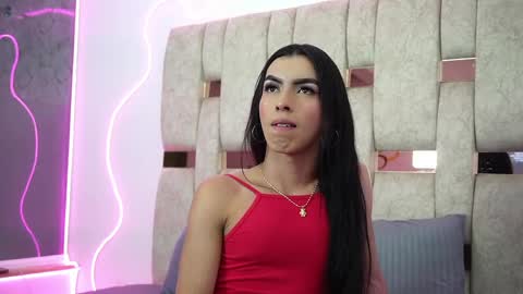 fernanda_thail_ online show from 15, 3, 2026