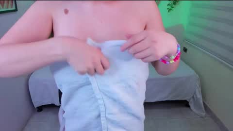 Fernanda Diaz online show from 20, 2, 2026