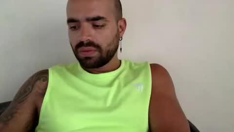 insta ferxx1210 Fercho online show from 1, 1, 2025