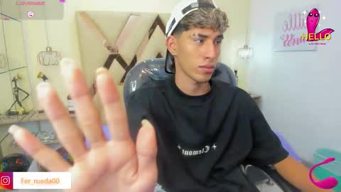 Snapshot of ferphoenix_ chatting on 3, 11, 2025 FER PHOENIX online show from 3, 11, 2025