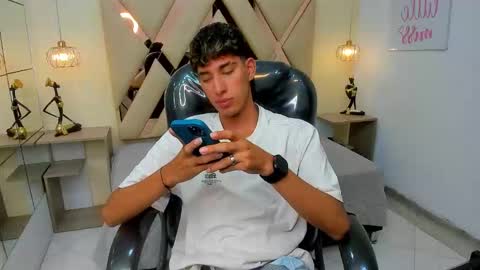 Snapshot of ferphoenix_ chatting on 2, 2, 2026 FER PHOENIX online show from 2, 2, 2026