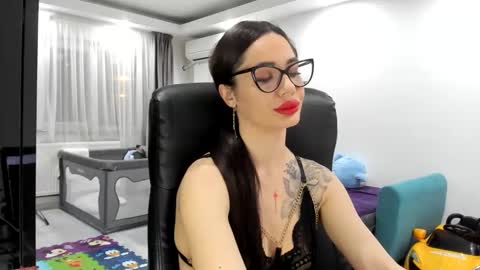 Catalea DM online show from 4, 1, 2025