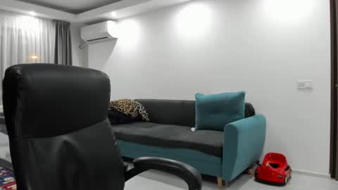 Catalea DM online show from 5, 2, 2025