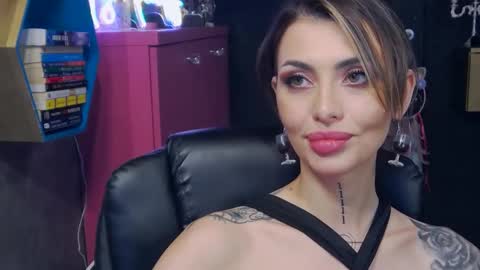 Sarah online show from 23, 1, 2025