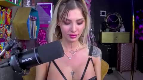 Sarah online show from 9, 5, 2026