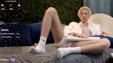 Thomas online show from 3, 12, 2025