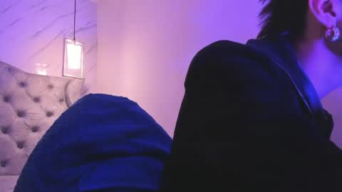   online show from 11, 3, 2026