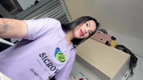 Snapshot of filipina_demure chatting on 5, 12, 2024 Sandy online show from 5, 12, 2024