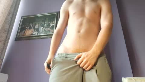 Snapshot of fillipsondon chatting on 21, 12, 2025 Whitechocolate online show from 21, 12, 2025