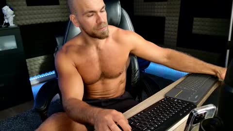 Nick online show from 12, 9, 2025