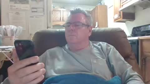 Snapshot of finderfiner chatting on 20, 12, 2024 finderfiner online show from 20, 12, 2024