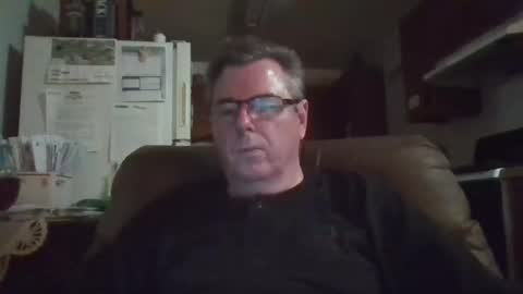 Snapshot of finderfiner chatting on 23, 12, 2024 finderfiner online show from 23, 12, 2024