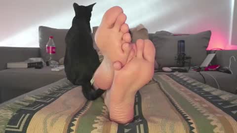 Ashley online show from 10, 3, 2025