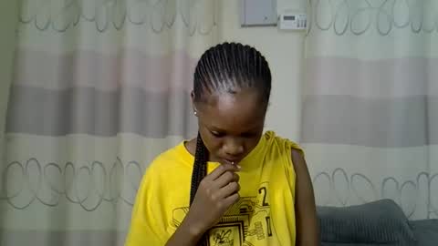 fine_queen12 online show from 5, 2, 2025