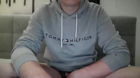 Snapshot of finn_99 chatting on 9, 11, 2025 Finn online show from 9, 11, 2025