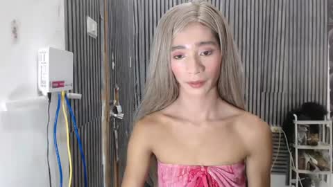 fiona908995 online show from 14, 7, 2026