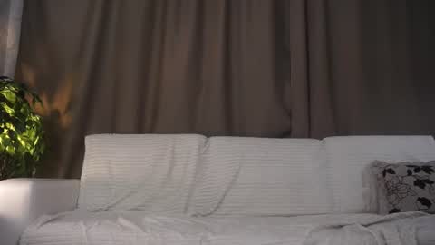 Emily online show from 29, 7, 2026