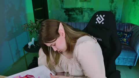 fiora online show from 6, 2, 2025