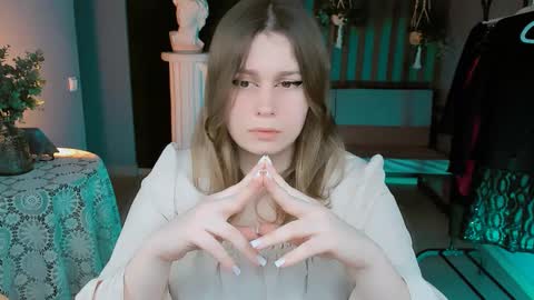 fiora online show from 28, 2, 2025