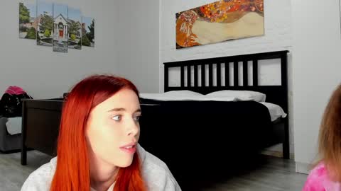 fire___fox1 online show from 8, 2, 2025