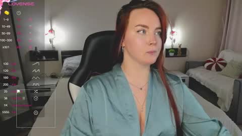 Snapshot of fire_emily chatting on 2, 7, 2026 fire_emily online show from 2, 7, 2026