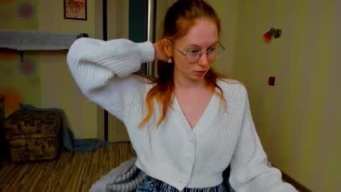 fire_luna online show from 6, 10, 2025