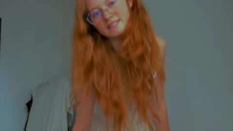 fire_luna online show from 16, 7, 2026