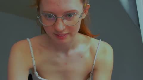 fire_luna online show from 20, 7, 2026