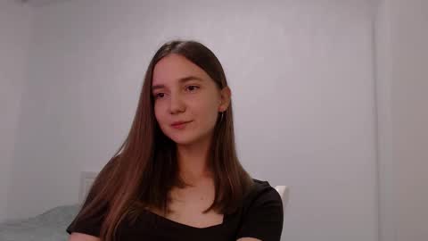 Snapshot of fireflies_fly_ chatting on 10, 9, 2025 fireflies_fly_ online show from 10, 9, 2025