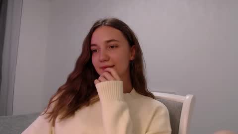 Snapshot of fireflies_fly_ chatting on 22, 9, 2025 fireflies_fly_ online show from 22, 9, 2025