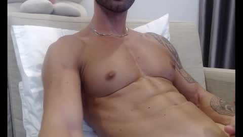 fitness1989 online show from 5, 10, 2025