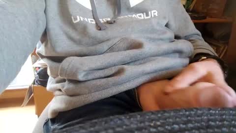 Snapshot of fiveforwilly1 chatting on 21, 2, 2025 Markus online show from 21, 2, 2025