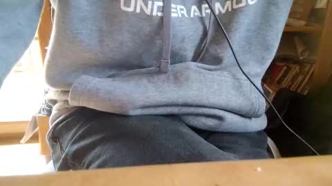 Snapshot of fiveforwilly1 chatting on 16, 11, 2025 Markus online show from 16, 11, 2025