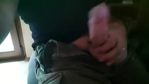 Snapshot of fiveforwilly1 chatting on 6, 8, 2026 Markus online show from 6, 8, 2026