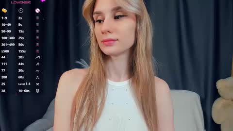 Snapshot of fizana chatting on 10, 2, 2026 Kira online show from 10, 2, 2026