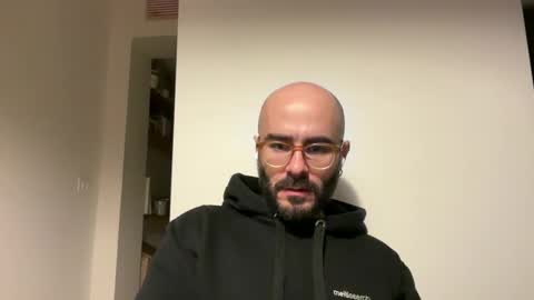 Fla is short for Flavio online show from 14, 1, 2025