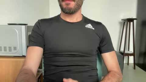 Fla is short for Flavio online show from 26, 10, 2025