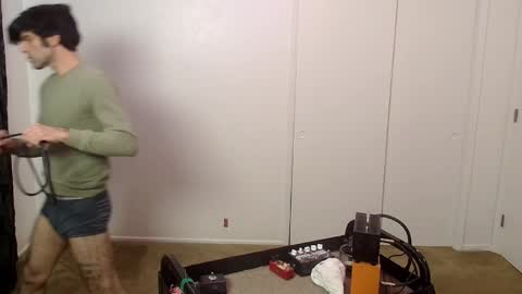 Flannel Dong online show from 14, 12, 2025