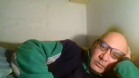 Carlo online show from 5, 4, 2026