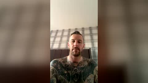 fletcher1985 online show from 20, 7, 2026
