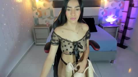   FLEUR   online show from 3, 2, 2025