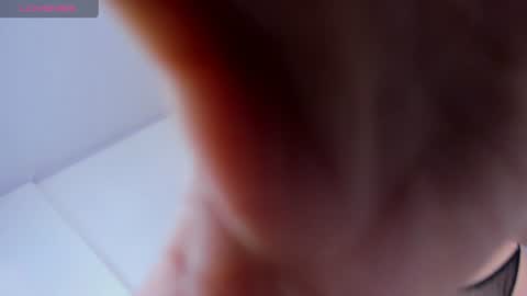   FLEUR   online show from 30, 6, 2026