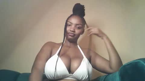 flirtymimie online show from 5, 11, 2025