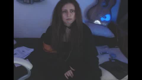 flor3citarockera online show from 29, 4, 2026
