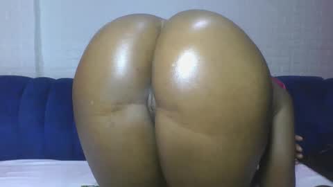 Snapshot of flora_fantasy chatting on 21, 3, 2026 fantasy online show from 21, 3, 2026