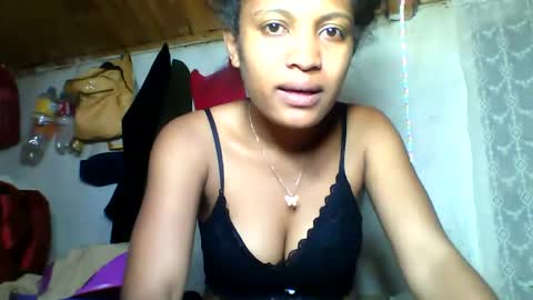 florencia011 online show from 20, 10, 2025