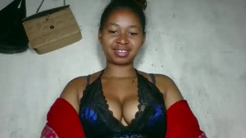 florencia011 online show from 8, 11, 2025