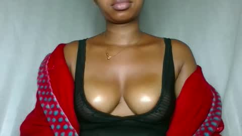 florencia011 online show from 20, 12, 2025