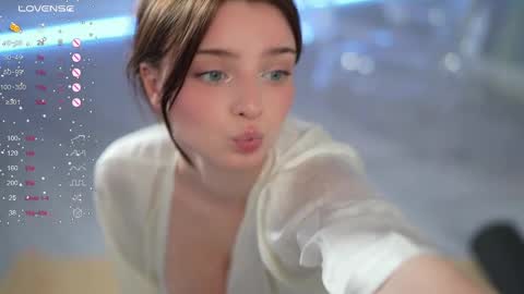 Snapshot of floret_joy chatting on 17, 2, 2025 ALICE online show from 17, 2, 2025