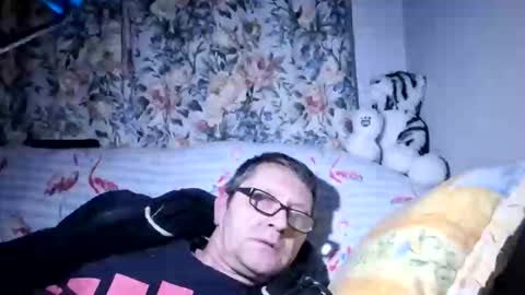 Snapshot of florincar chatting on 8, 1, 2026 florincar online show from 8, 1, 2026